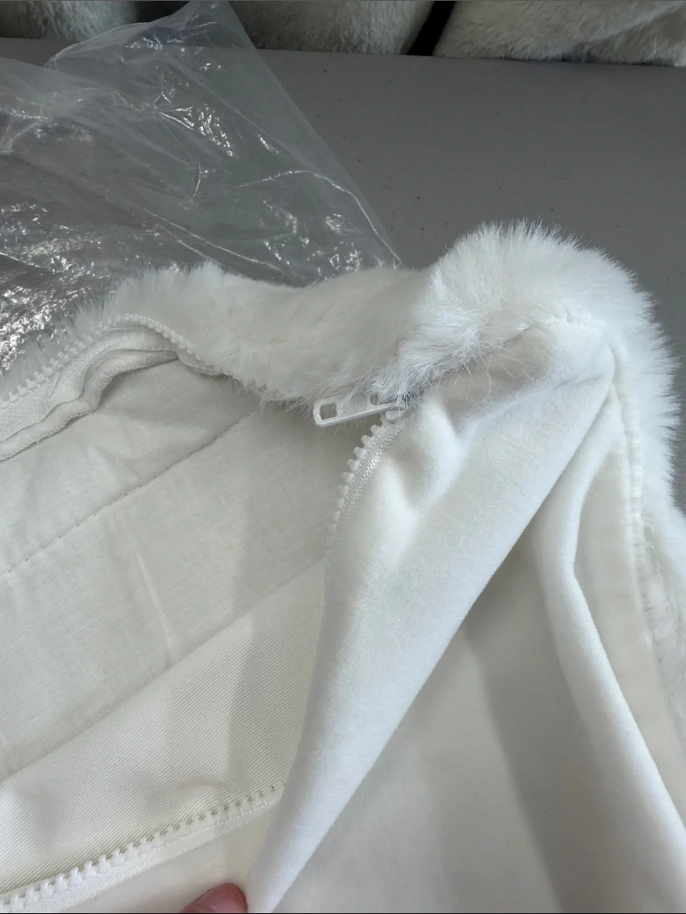 Pottery Barn Alpine White Faux Fur EURO Sham Pillow Cover Top Zipper Closure